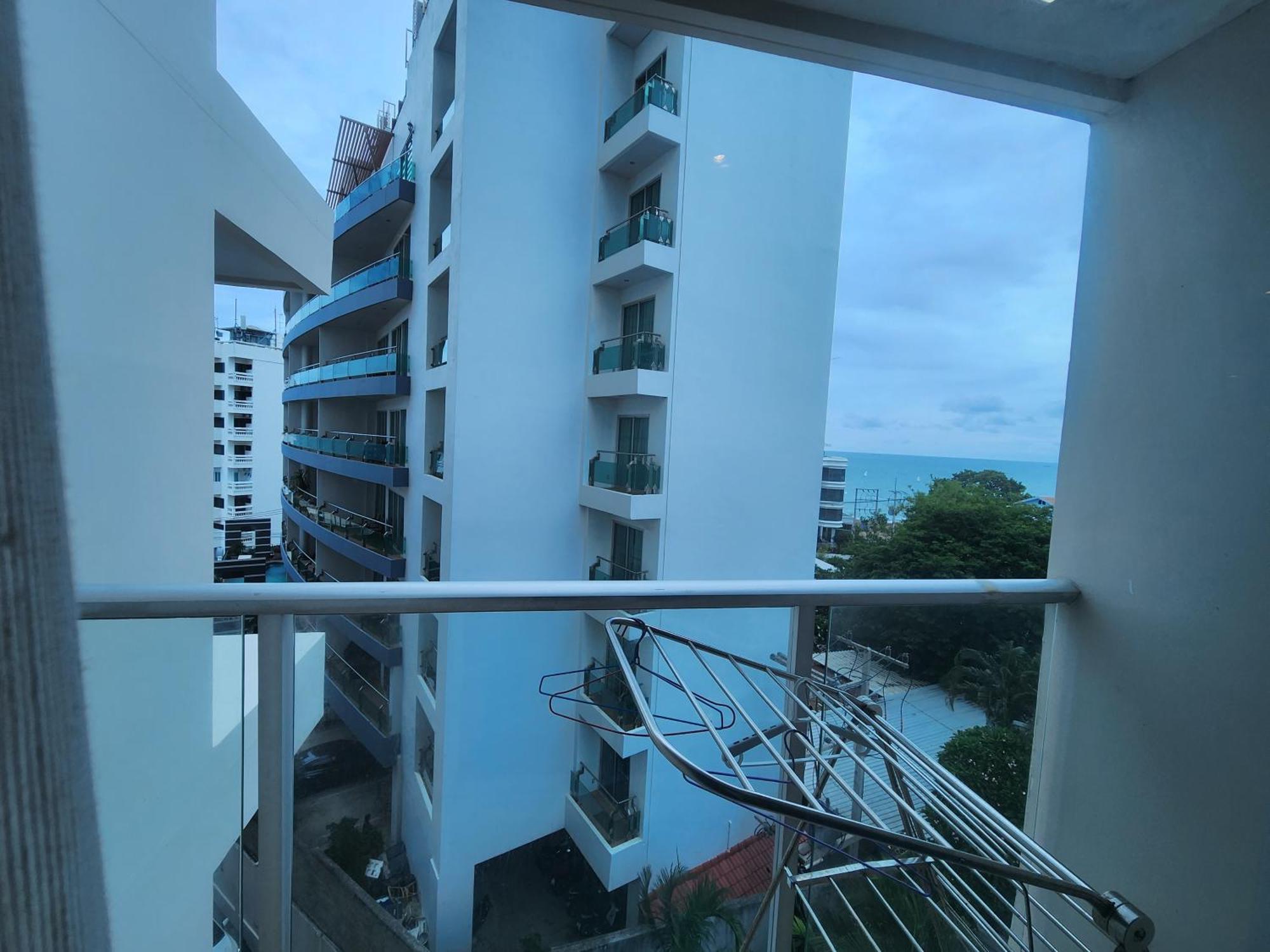 Sands Pratamnak Apartment Pattaya Room photo